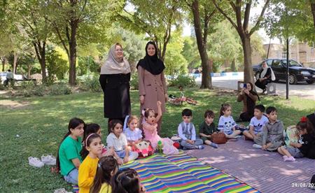 اردوی کودکان عضو کتابخانه به پارک ملت