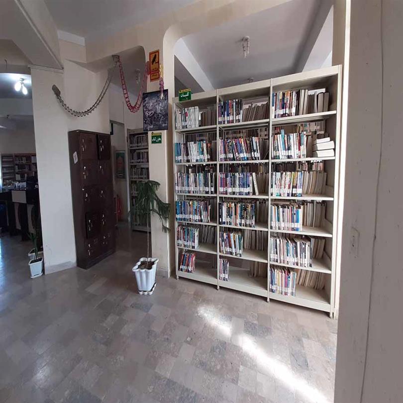 ورودی مخزن اصلی کتابخانه